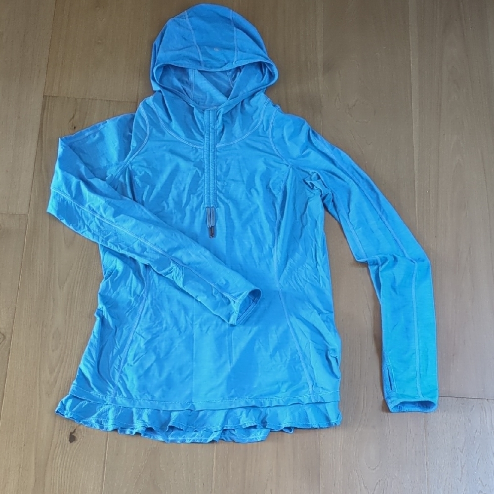 Lululemon Run in the Sun Hooded Longsleeve Pullover Porcelain Blue Size 10
